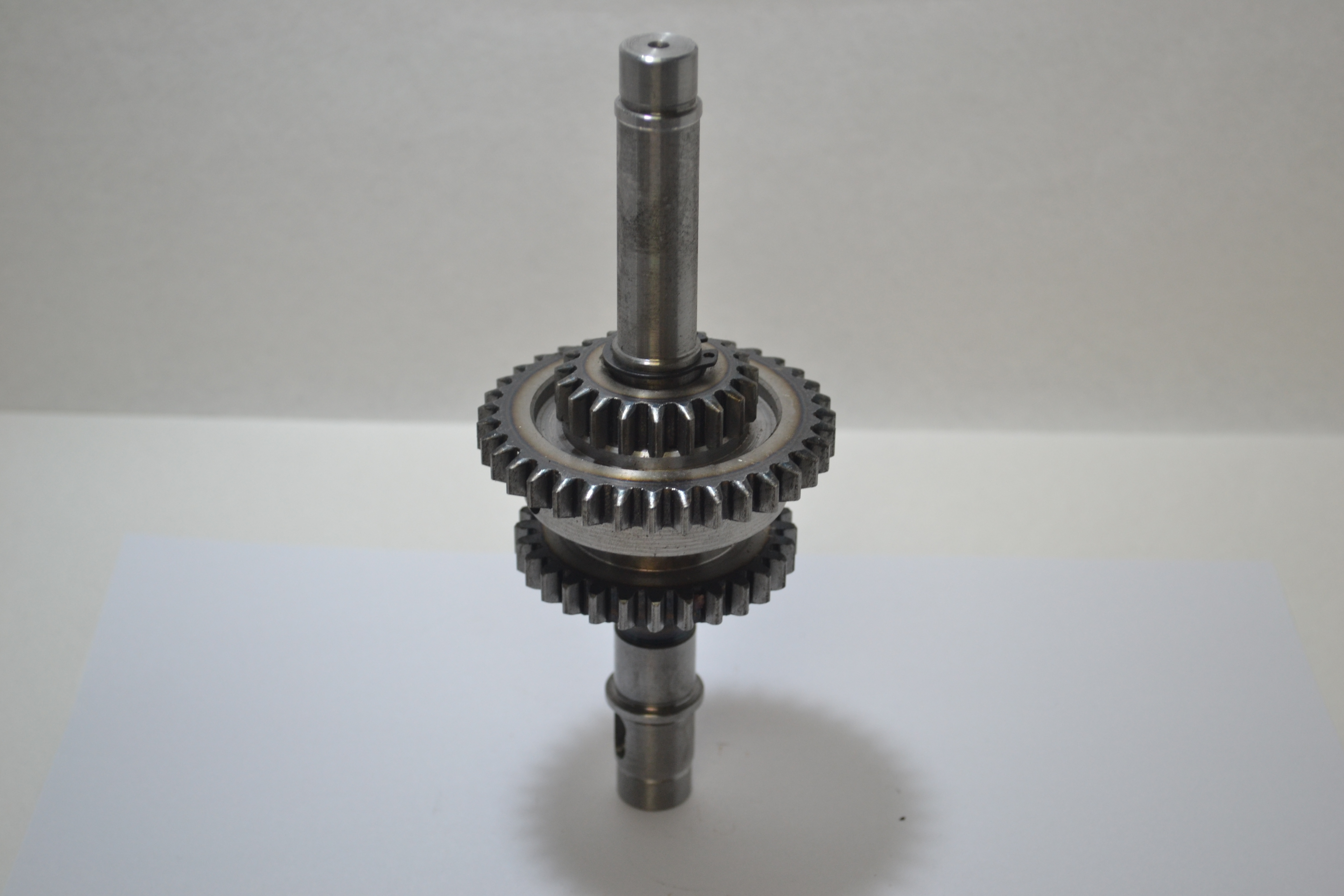 ZX 40  GEAR SHAFT #63